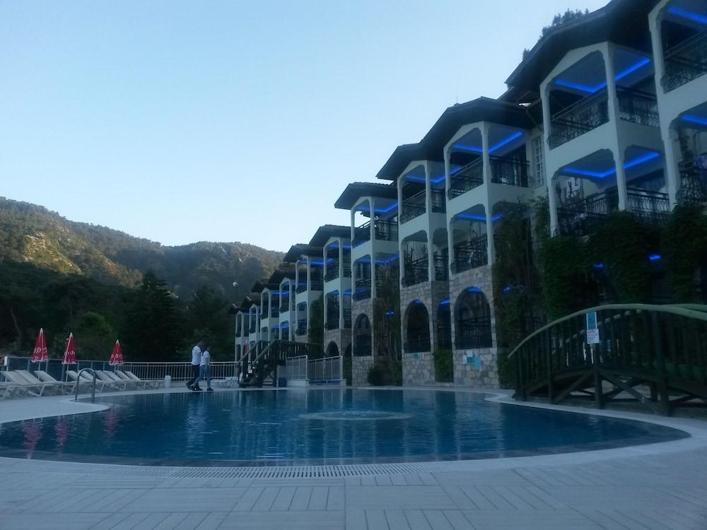 Hotel apartamentowy Club Aquarium Marmaris