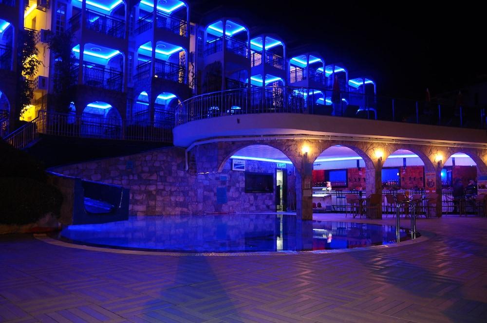Hotel apartamentowy Club Aquarium